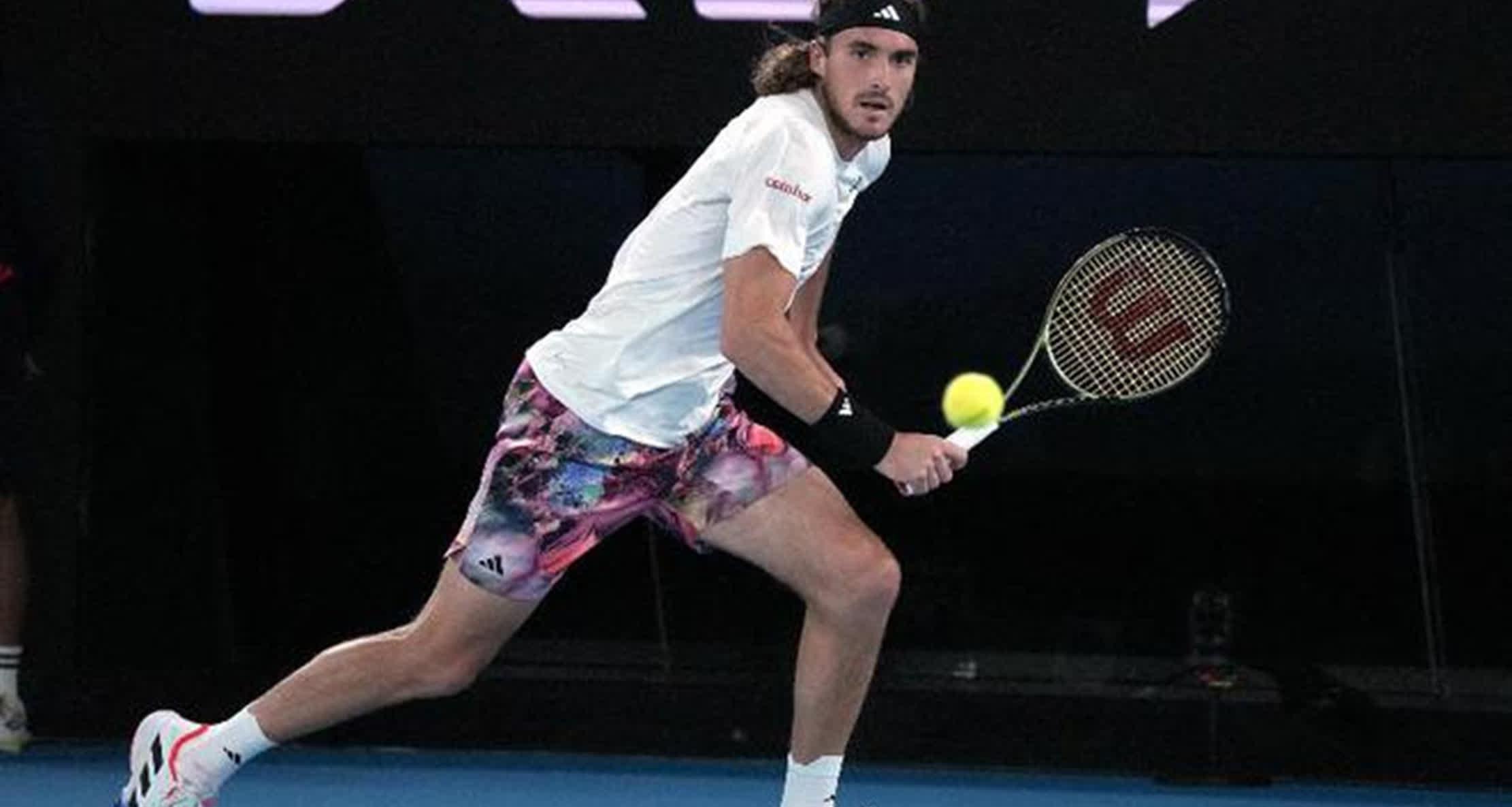 包含法国网球队逆转西班牙网球队,西西帕斯完成帽子戏法的词条 包含法国网球队逆转西班牙网球队,西西帕斯完成帽子戏法的词条