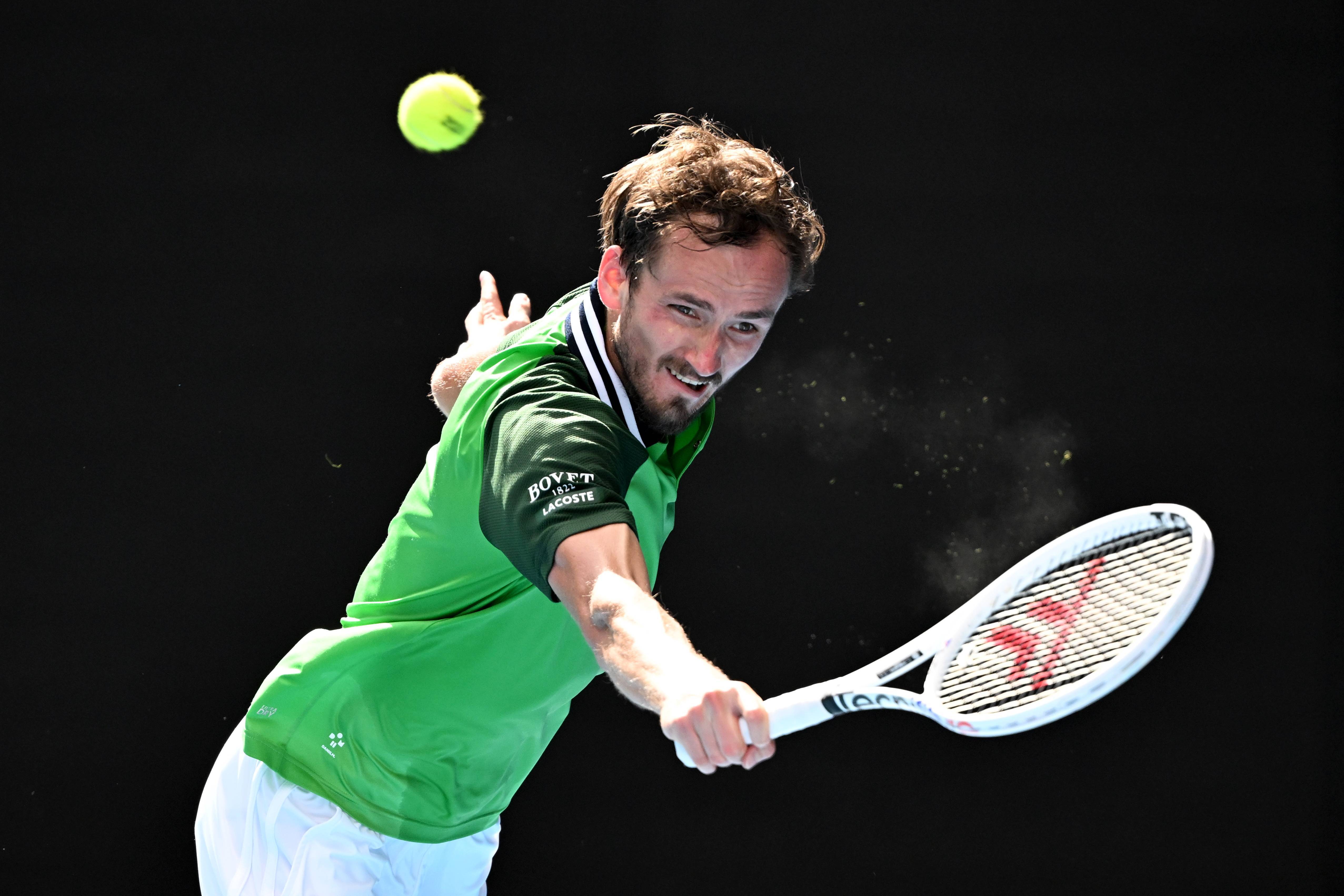 美国网球队绝杀世界网球队,梅德韦杰夫制霸全场 美国网球队绝杀世界网球队,梅德韦杰夫制霸全场