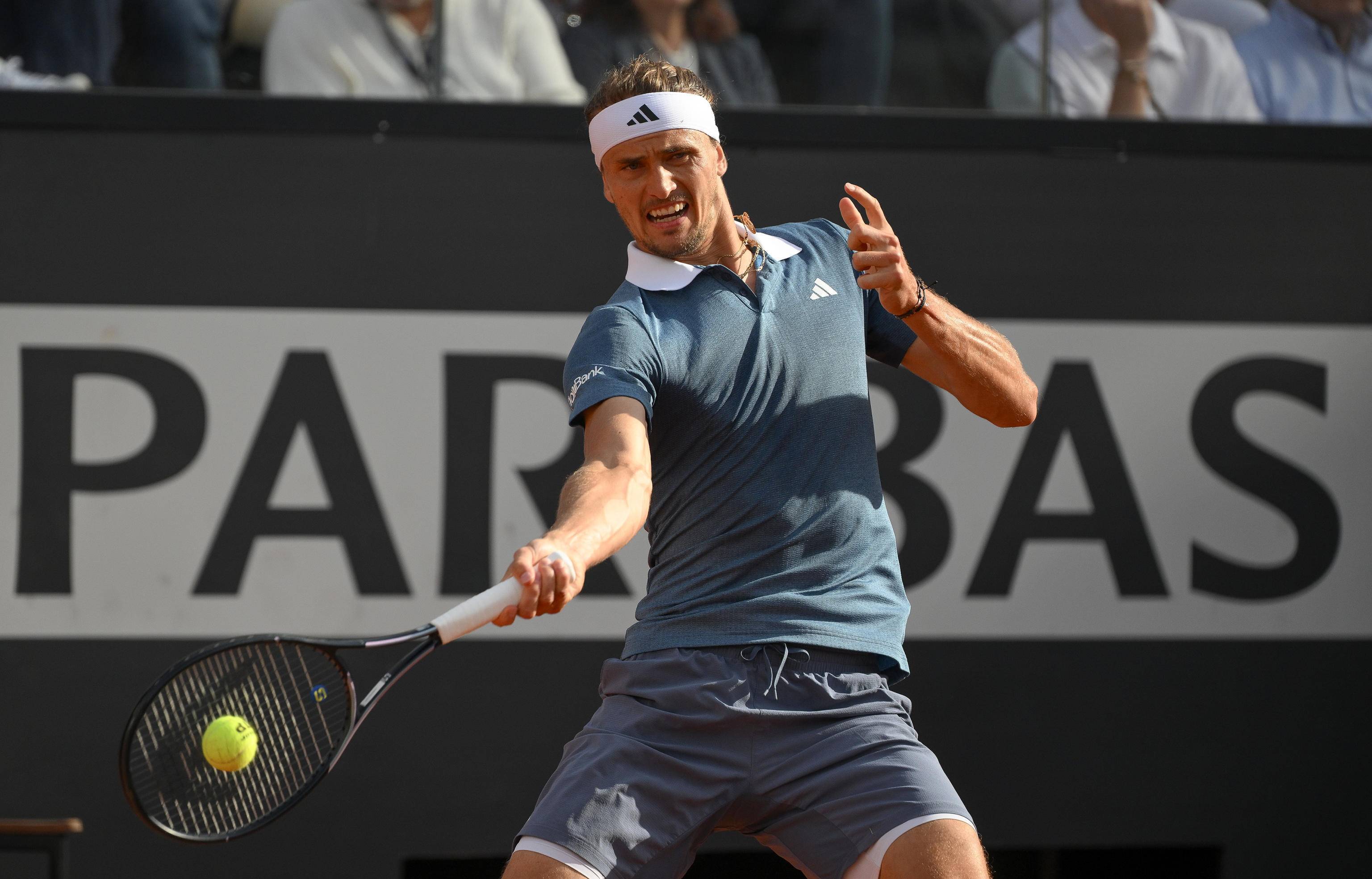 西班牙网球队爆冷美国网球队,兹维列夫关键制胜 西班牙网球队爆冷美国网球队,兹维列夫关键制胜