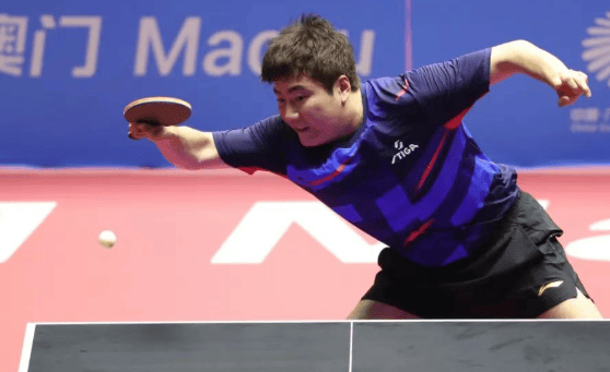 韩国队鏖战德国队，梁靖崑点燃赛场