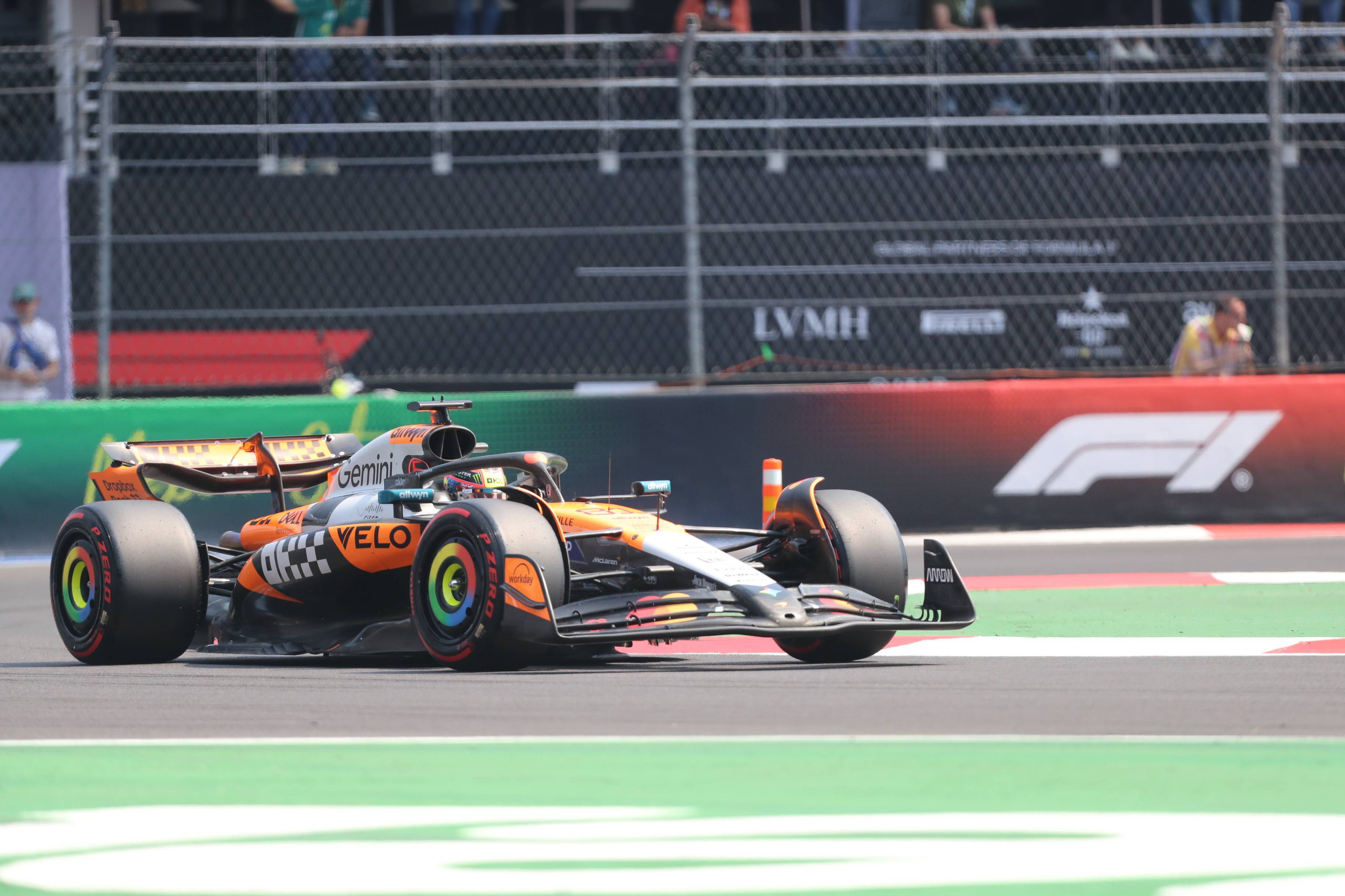 哈斯车队碾压红牛二队，皮亚斯特里状态火热