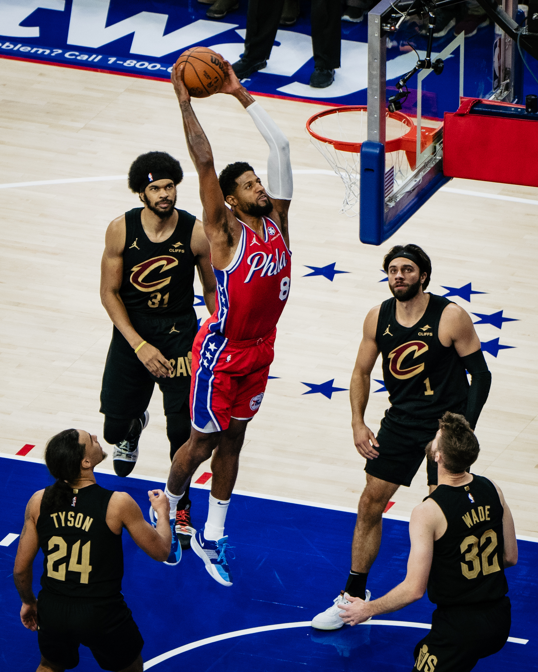 鹈鹕翻盘魔术，米切尔统治全场