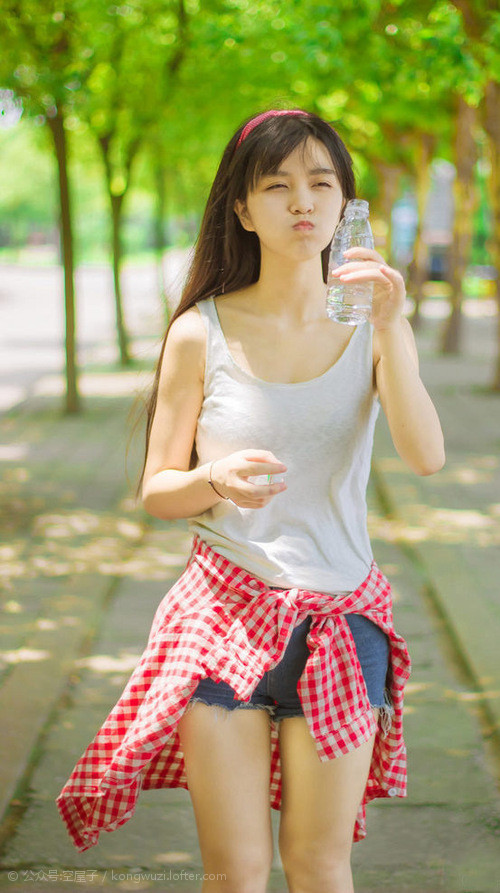 双线并行,篮球激情,雷霆强势晋级,新疆队闪耀联赛