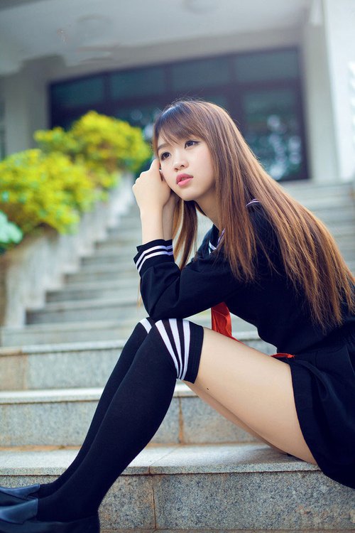 绿茵启示录,当佩德里的魔法击穿秩序,摩纳哥的战术利刃已为旧时代写下终章